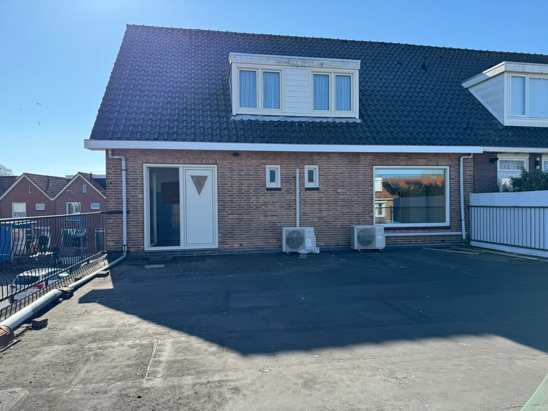 Photo 8 of Burgemeester van Baarstraat 34