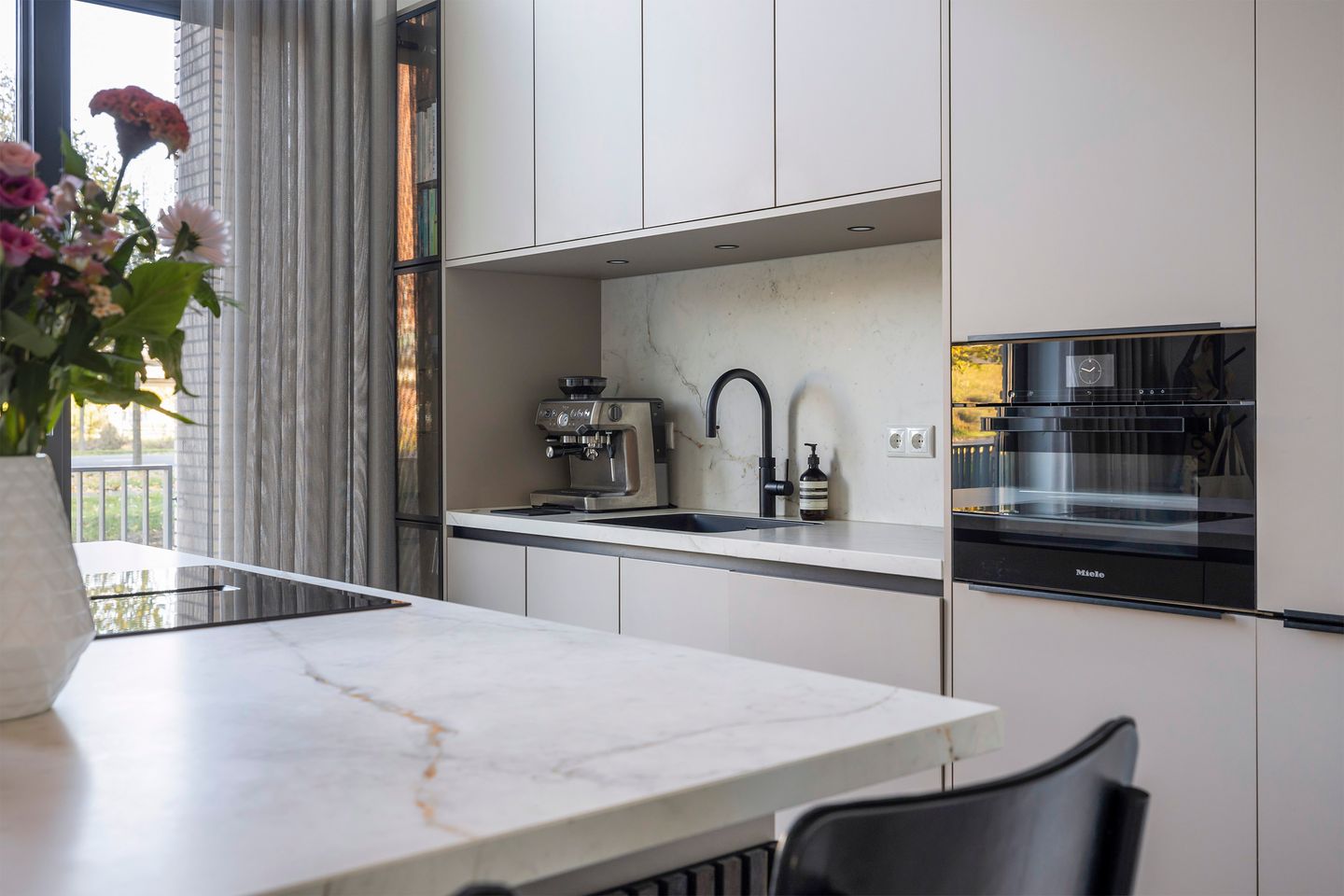 Foto 19 van Carel Willinkstraat 12