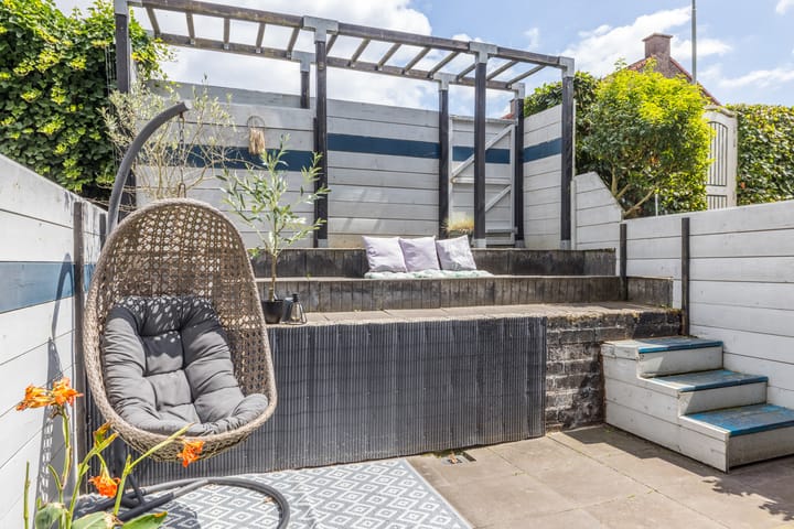 Foto 12 van Pastoor Steinbuschstraat 12