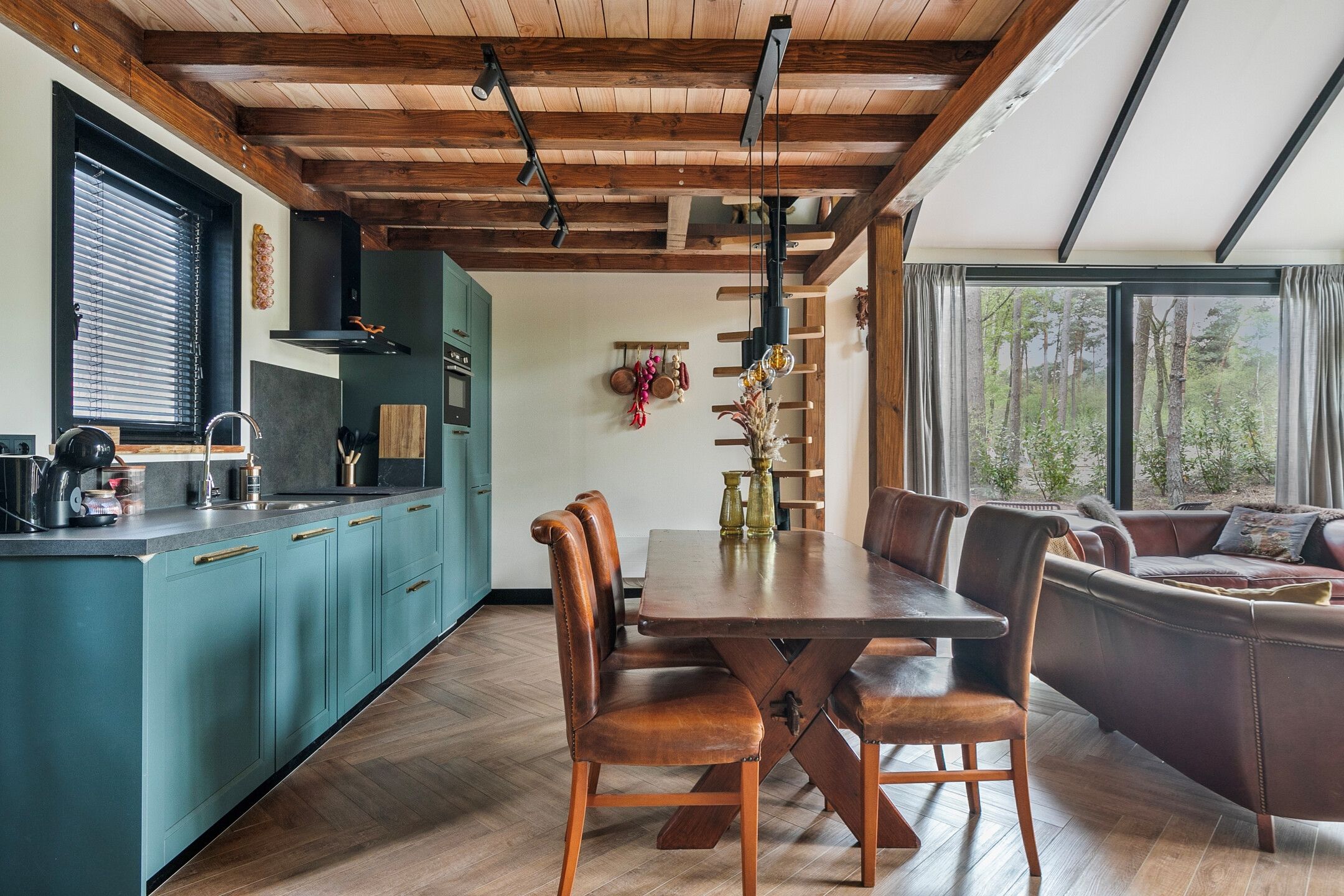 Foto 3 van Hogeveldsweg 26-282