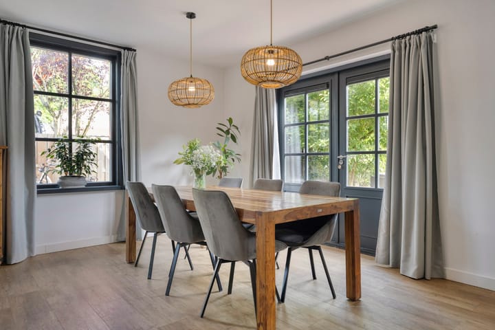 Foto 8 van Kluisstraat 14