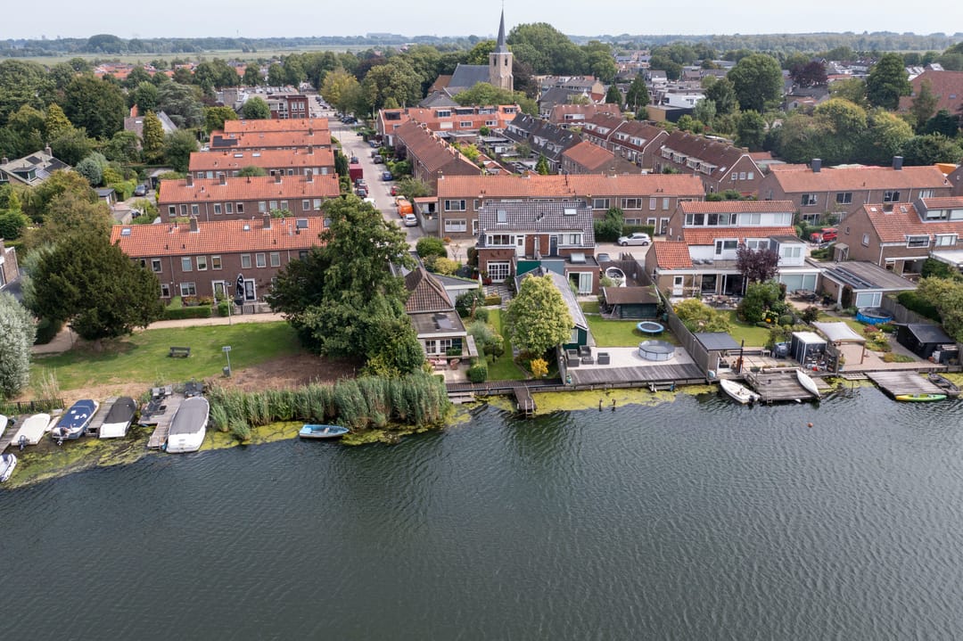 Photo 1 of Prins Bernhardstraat 17