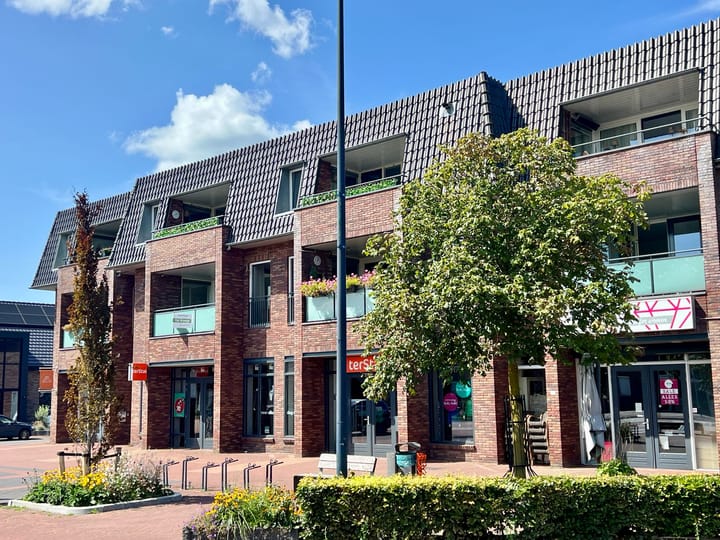 Photo 2 of Ebbinge Wubbenlaan 1-A5