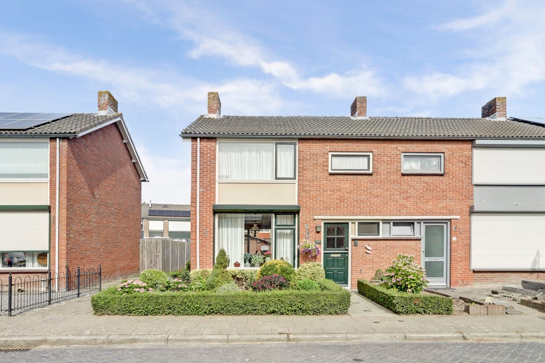 Photo 1 of Westerscheldestraat 11