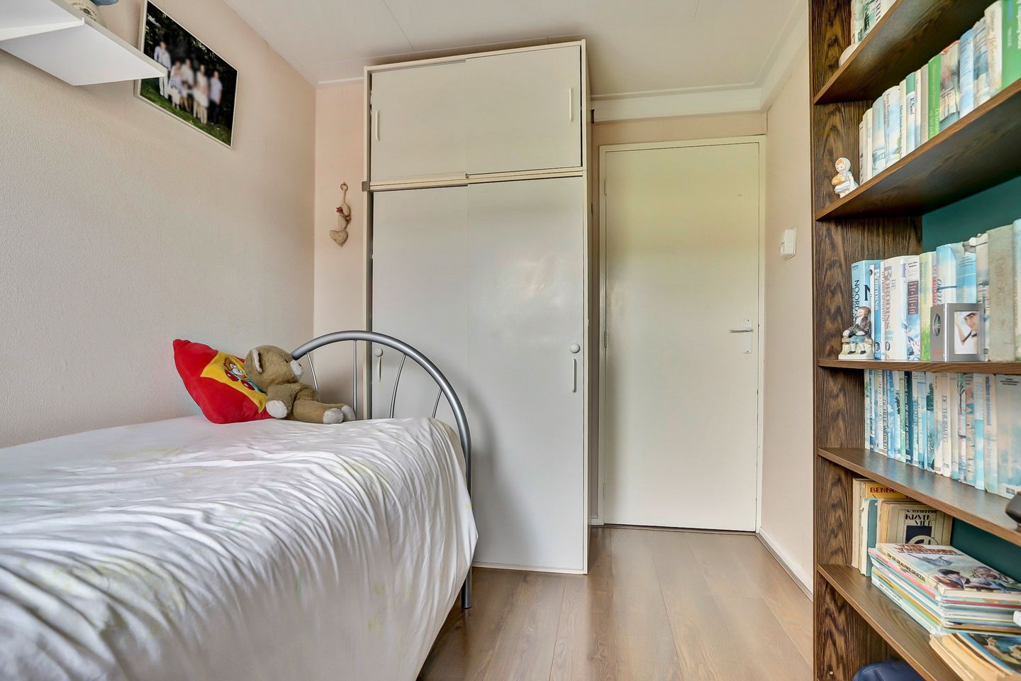 Photo 20 of Westerscheldestraat 11