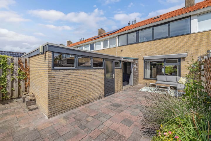 Foto 32 van Gysbert Japiksstraat 36