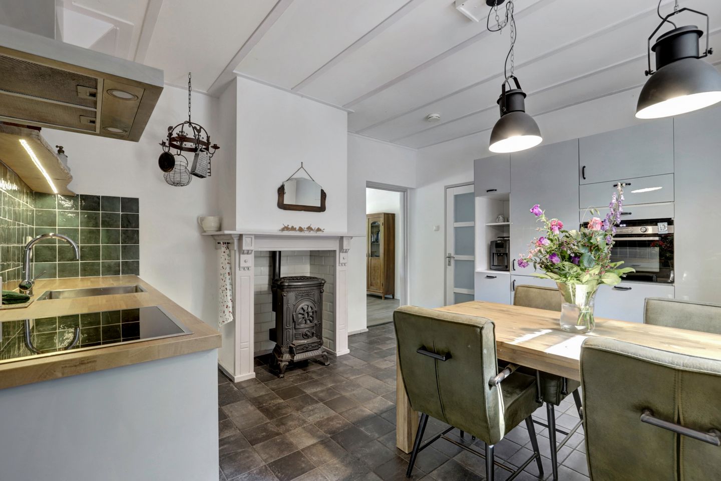 Photo 10 of Groteweg 12