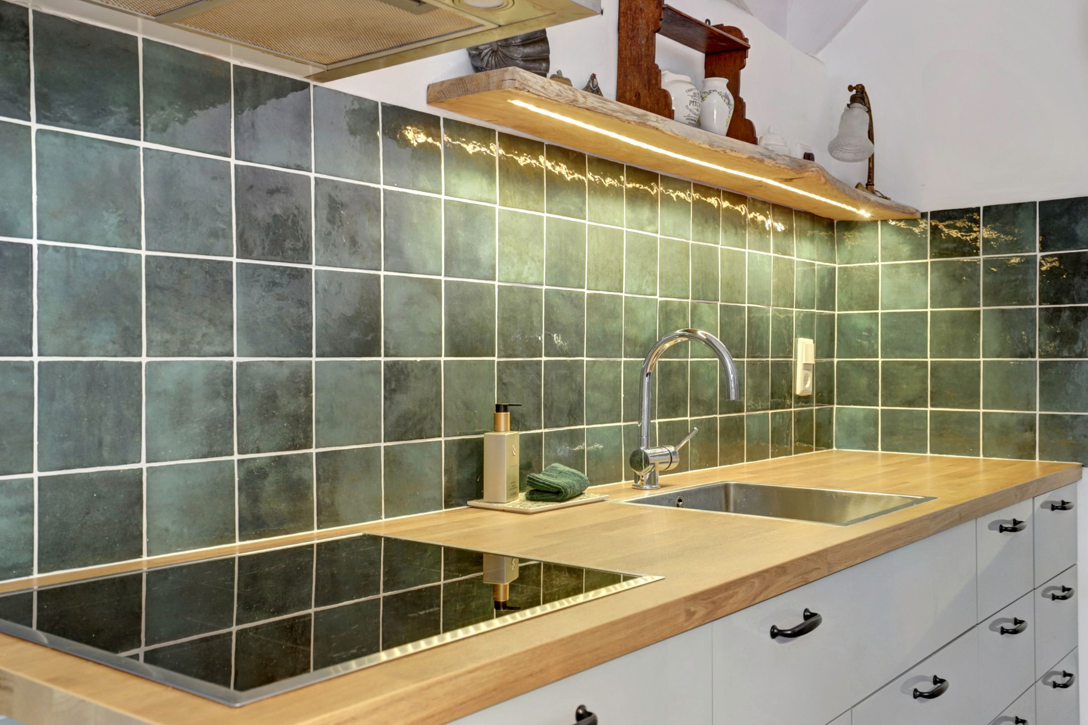 Photo 12 of Groteweg 12