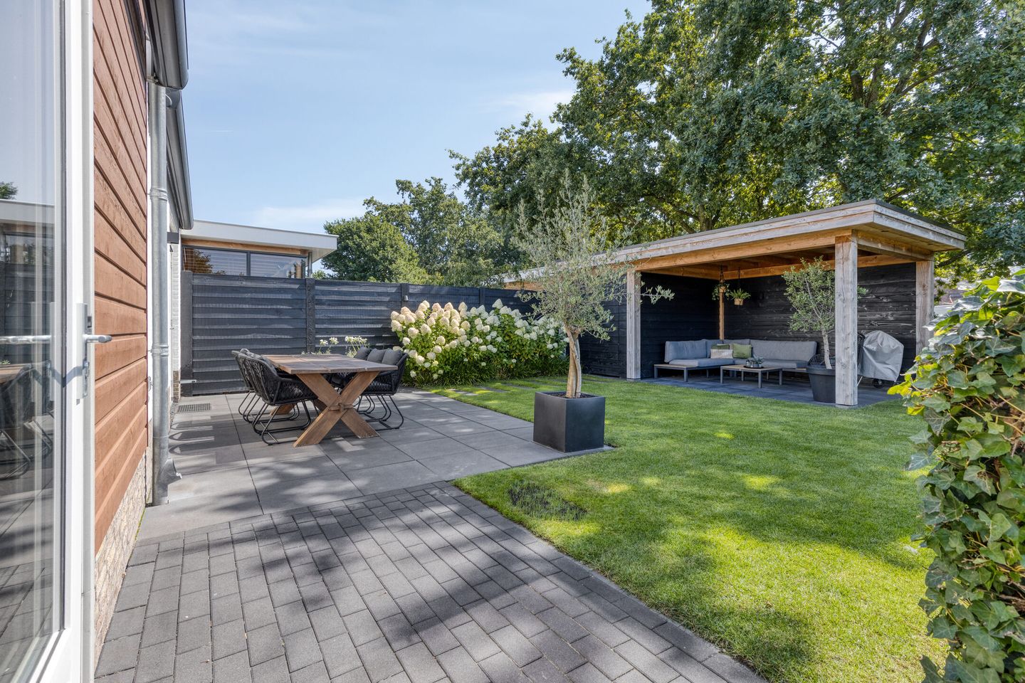 Foto 35 van Driestapelenhof 10