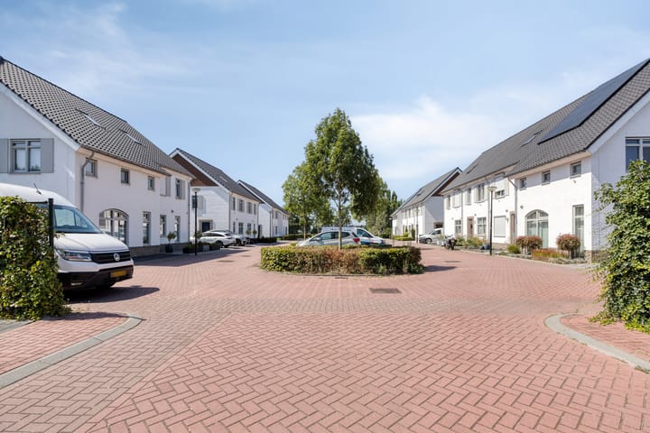 Foto 43 van Driestapelenhof 10