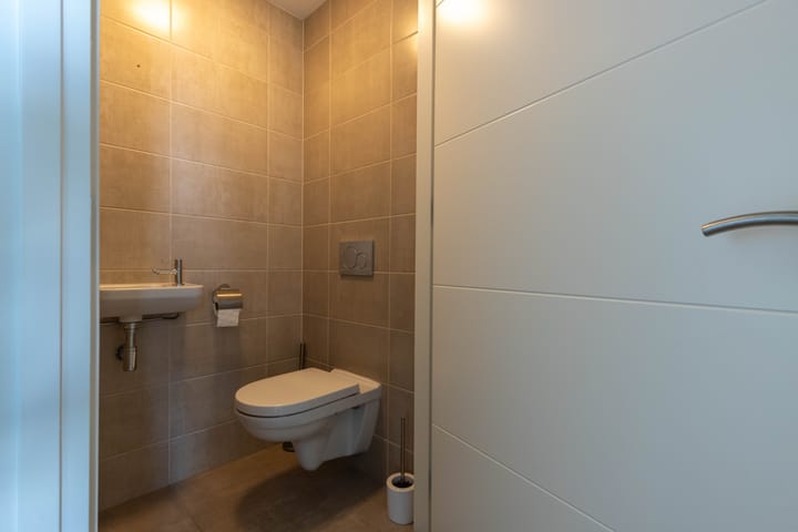 Photo 7 of Plantage 44