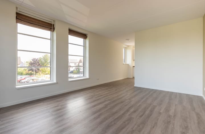 Photo 9 of Plantage 44