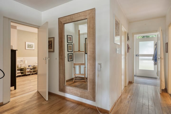 Photo 6 of Via Regia 2-A