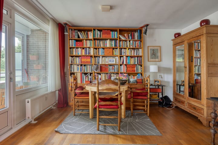 Photo 10 of Via Regia 2-A