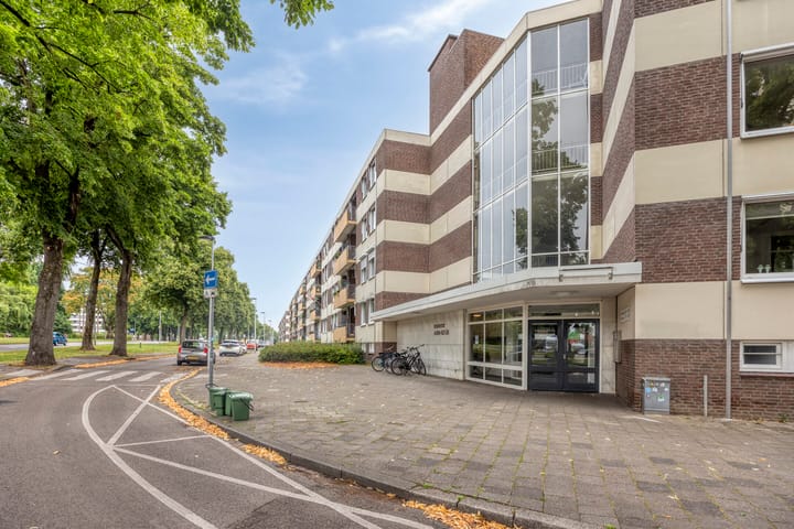 Photo 25 of Via Regia 2-A