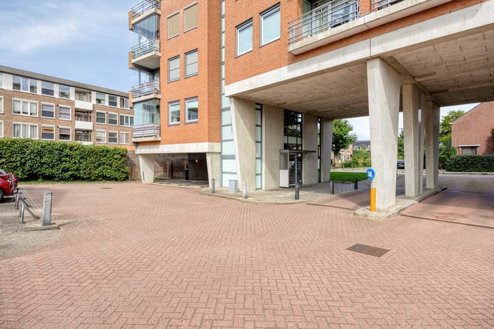 Foto 2 van Diepenbrockstraat 2