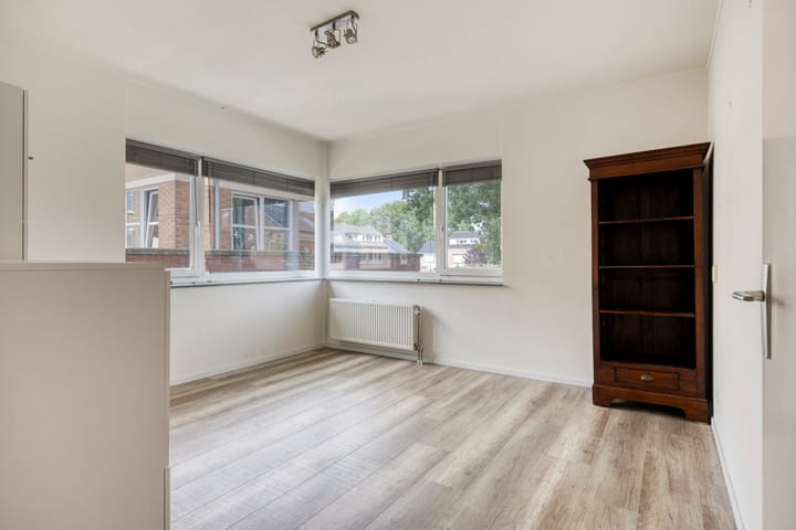 Foto 11 van Diepenbrockstraat 2