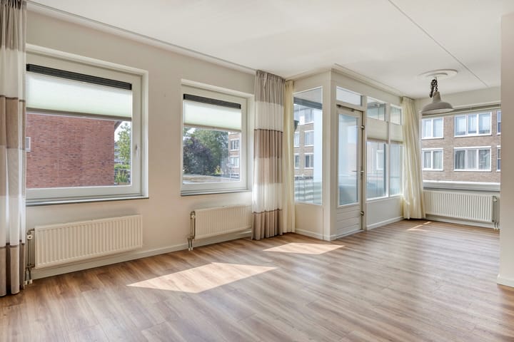 Foto 7 van Diepenbrockstraat 2