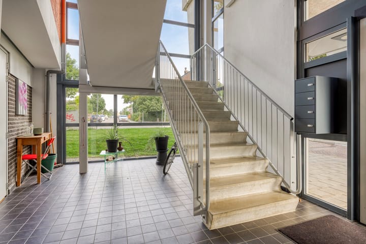 Foto 23 van Diepenbrockstraat 2