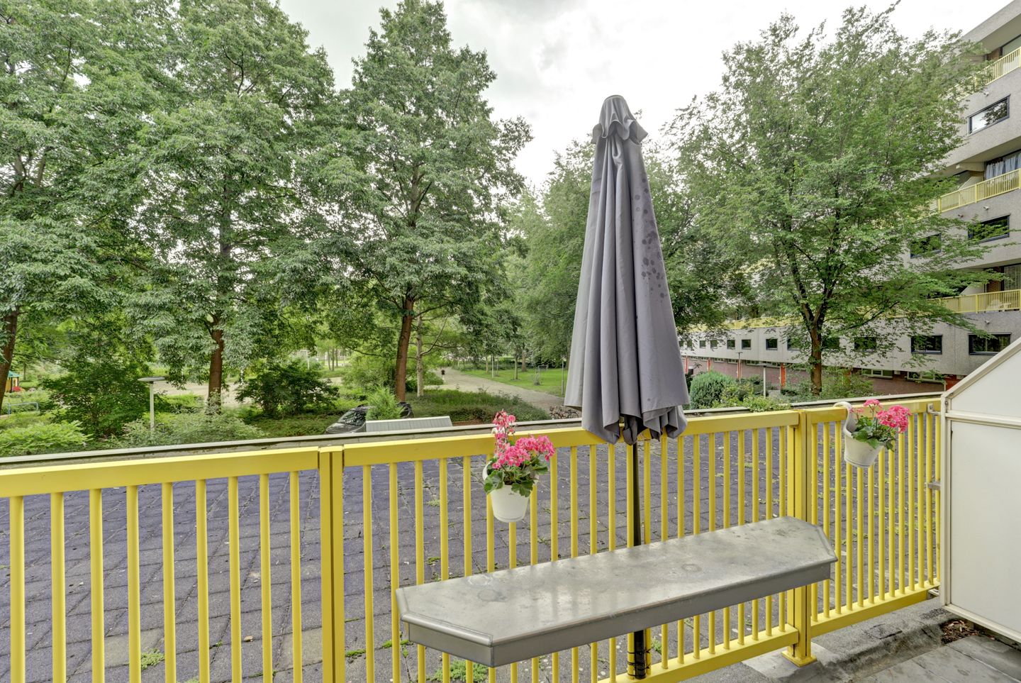 Foto 4 van Dokter van Stratenweg 125