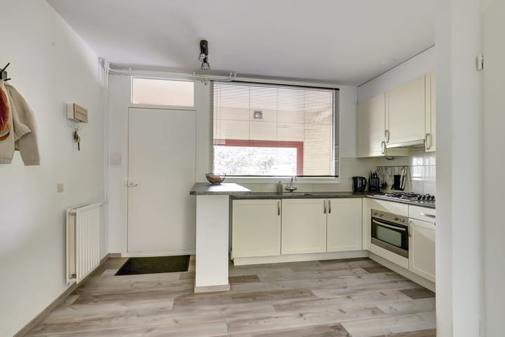 Foto 14 van Dokter van Stratenweg 125