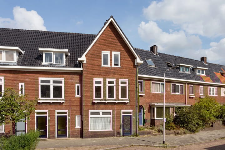 van Heutszstraat 59