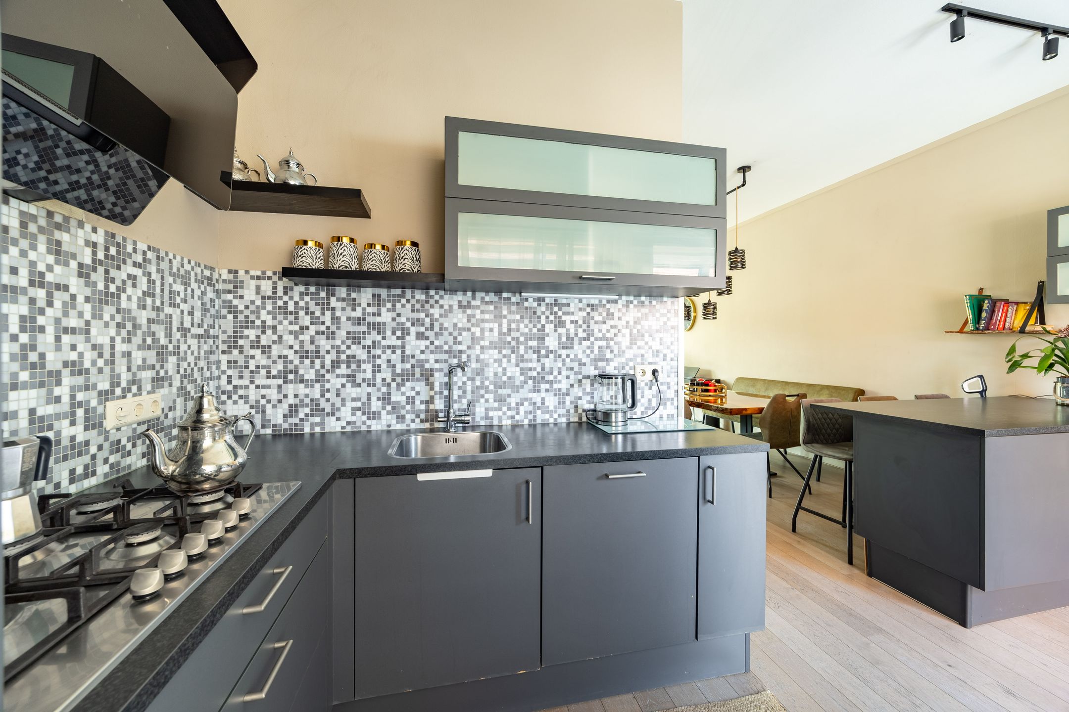 Foto 21 van Delagoastraat 23