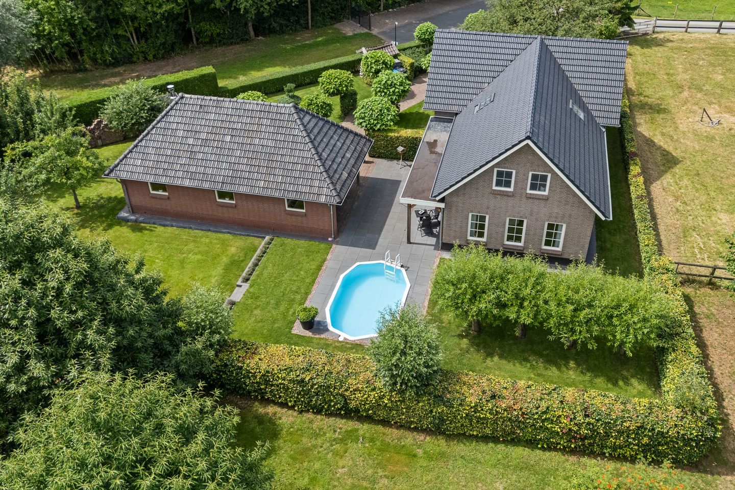 Foto 1 van Kruisstukweg 1