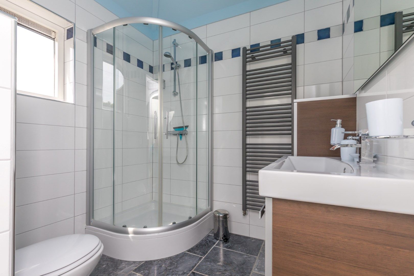 Foto 15 van Suisendijk 14-22