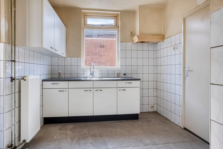 Photo 3 of Kampsestraat 38