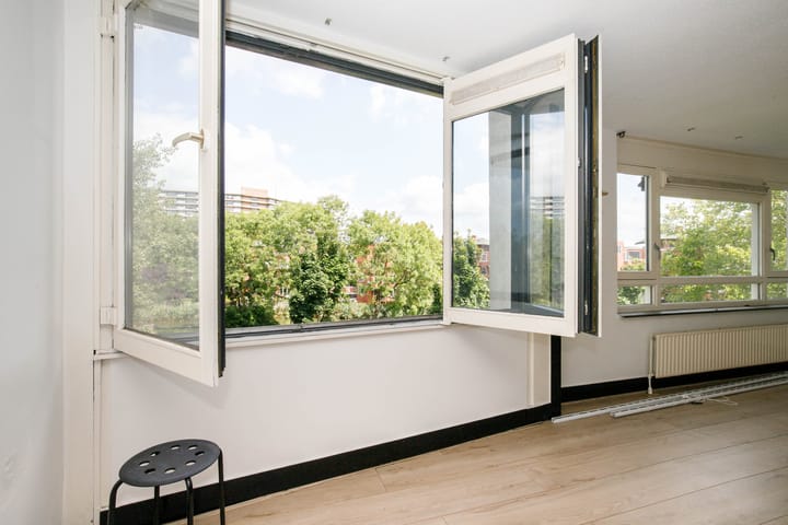 Photo 13 of Dakotaweg 217