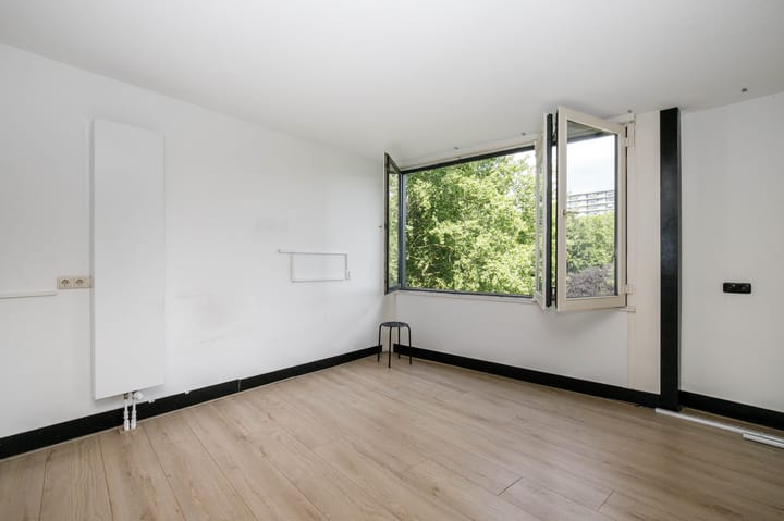 Photo 14 of Dakotaweg 217