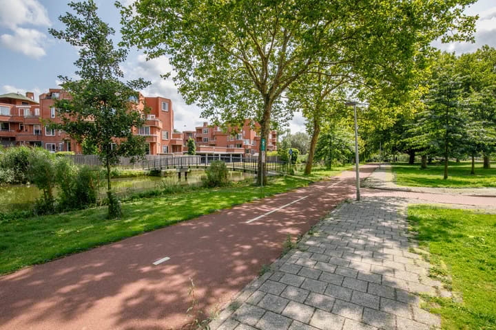 Photo 32 of Dakotaweg 217