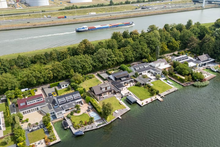 Foto 56 van Staaldiepseweg 11