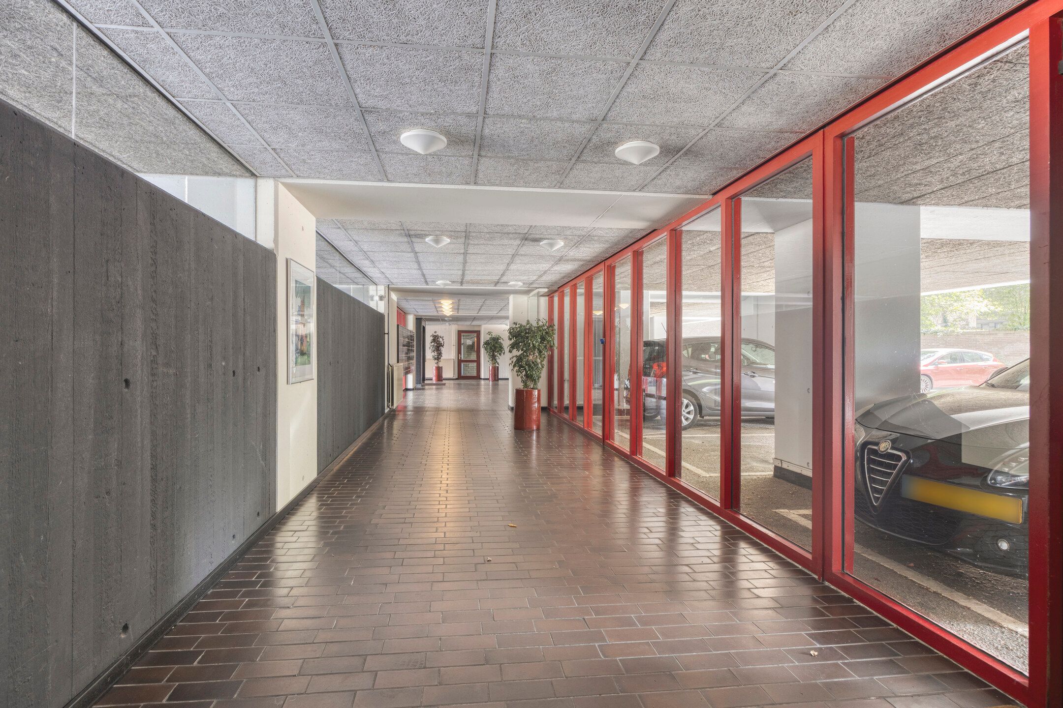 Foto 18 van Burg. Hustinxstraat 114