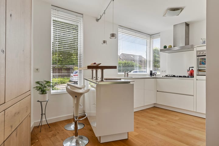 Photo 3 of Boegbeeld 33