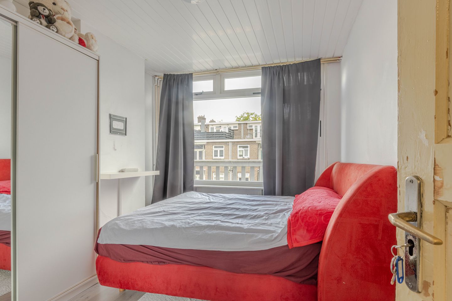 Foto 19 van Narcissenstraat 105-A