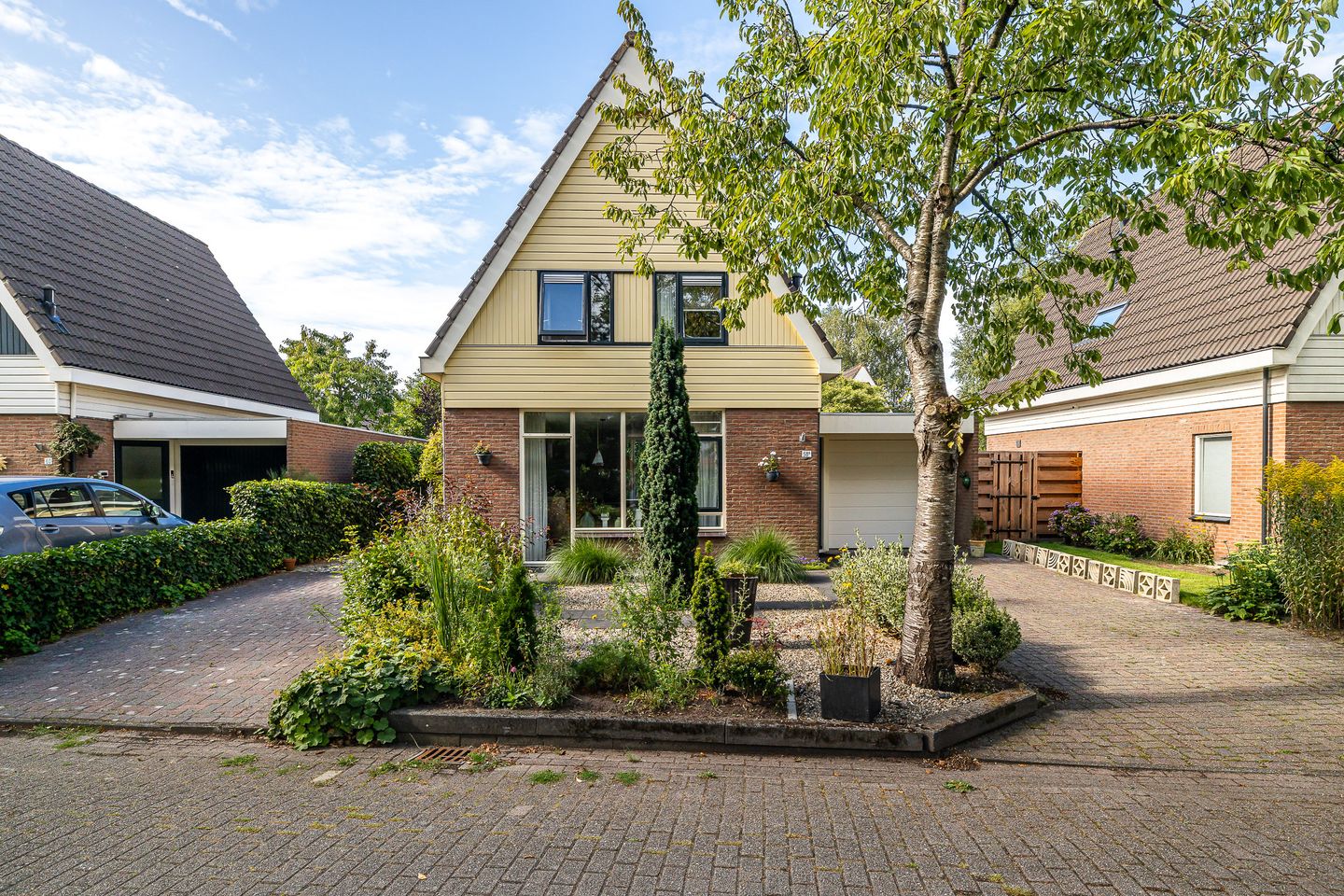 Foto 1 van Geert Knolweg 58-B