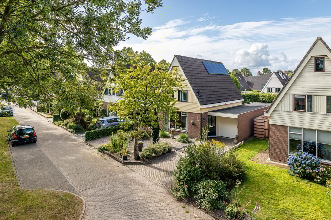 Foto 2 van Geert Knolweg 58-B