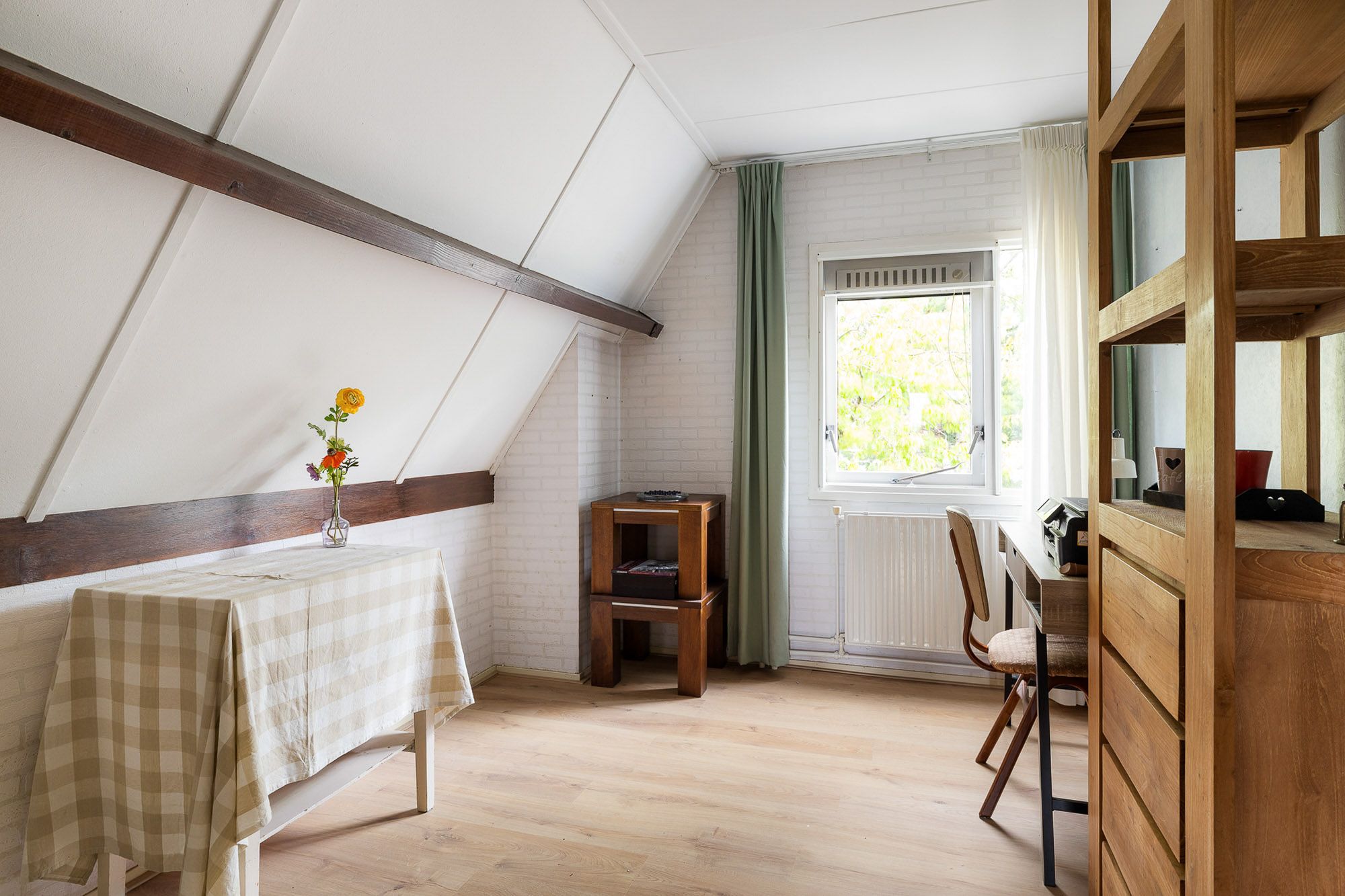 Foto 33 van Geert Knolweg 58-B