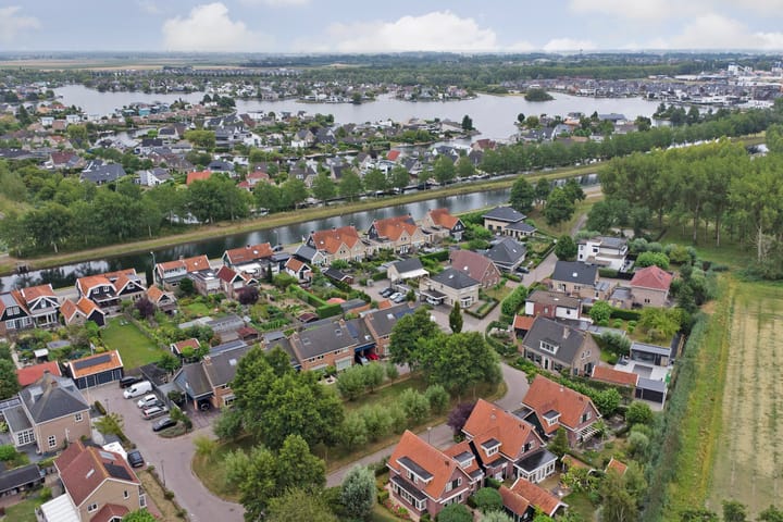 Foto 36 van I.G.J.van den Boschstraat 43