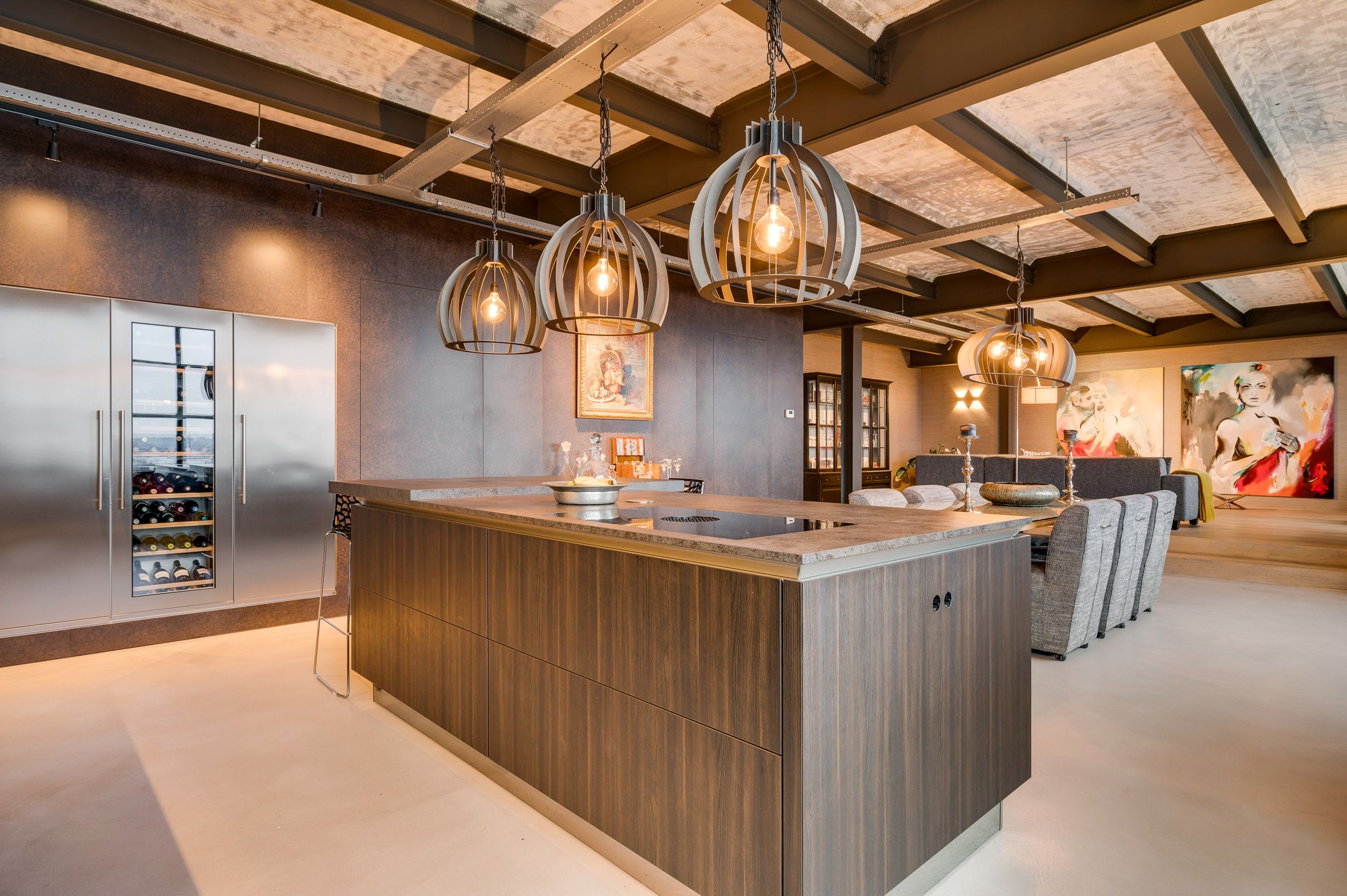 Photo 12 of Sphinxcour 6-H04