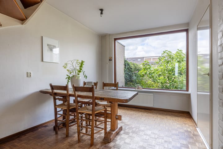 Photo 11 of Burgemeester Verstegenstraat 67