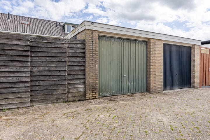 Photo 39 of Burgemeester Verstegenstraat 67