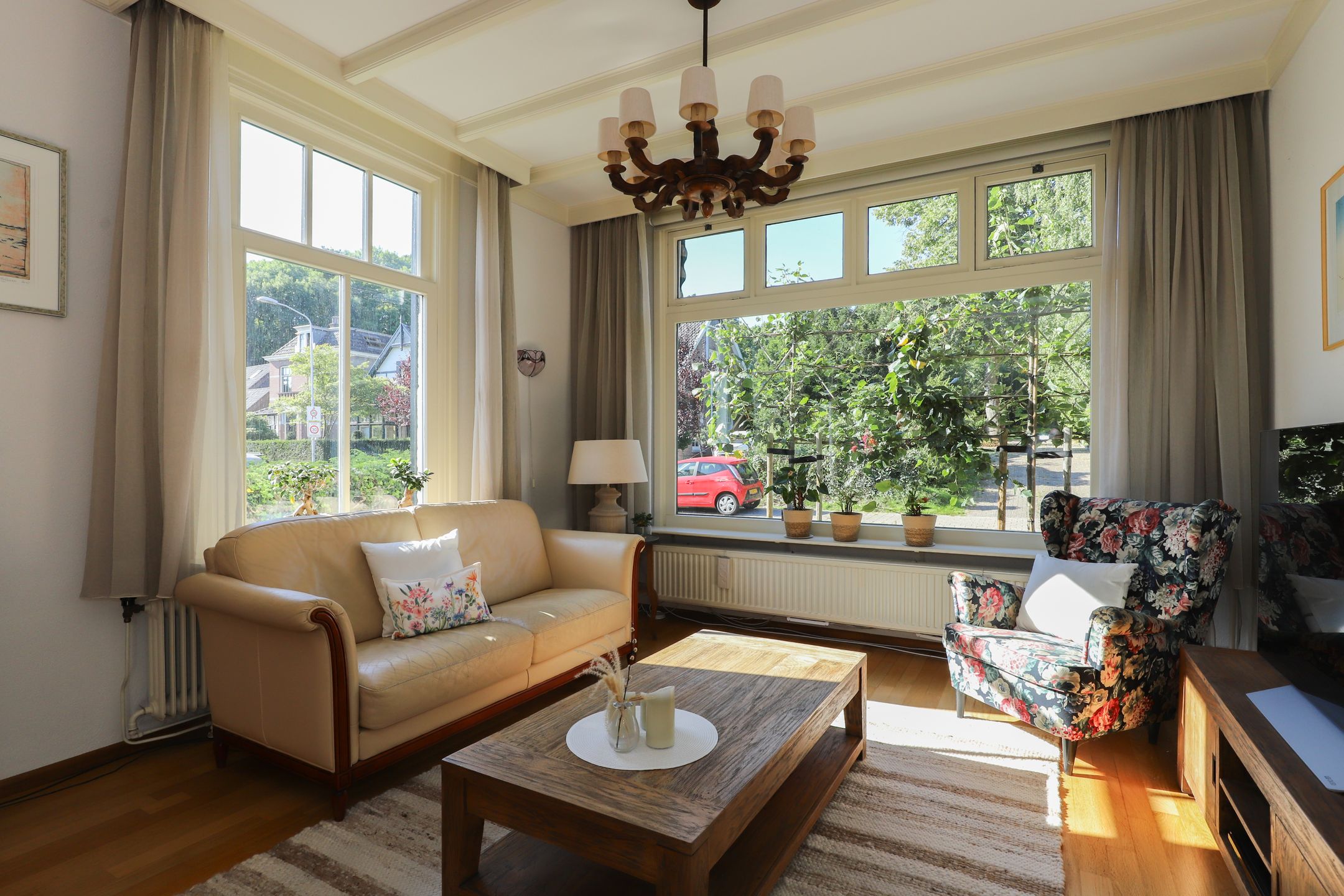 Photo 6 of Rijksstraatweg 93