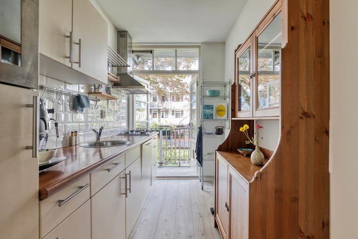 Foto 11 van Kijkduinstraat 25-1