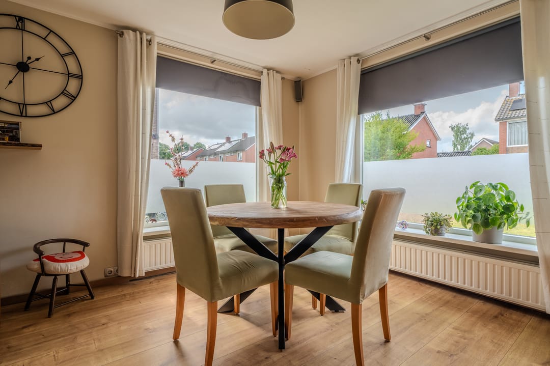 Foto 16 van Eikenlaan 14