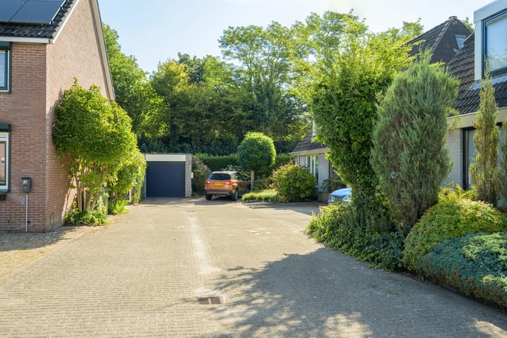 Foto 48 van Heinoord 10