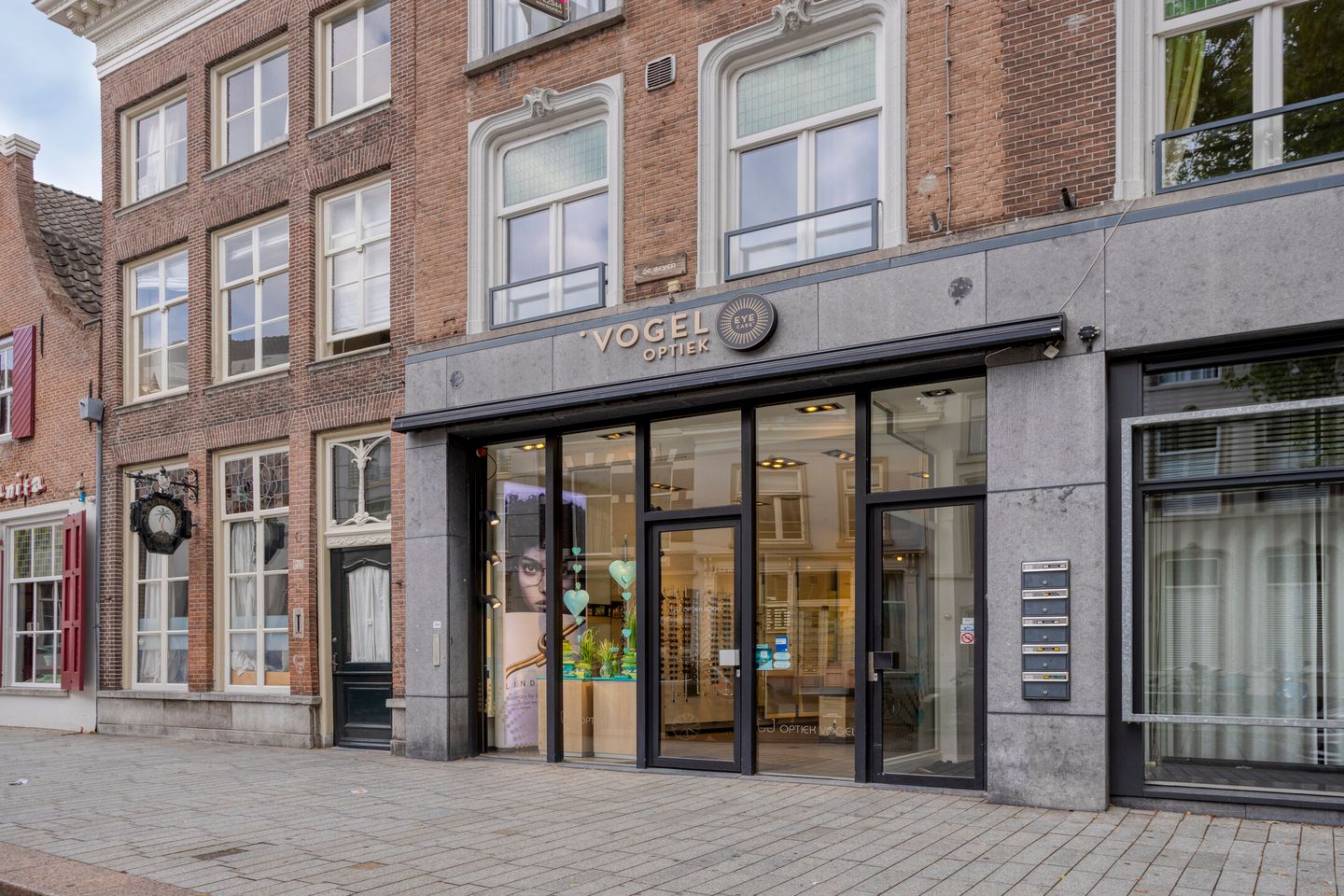 View photo 2 of Hinthamerstraat 214