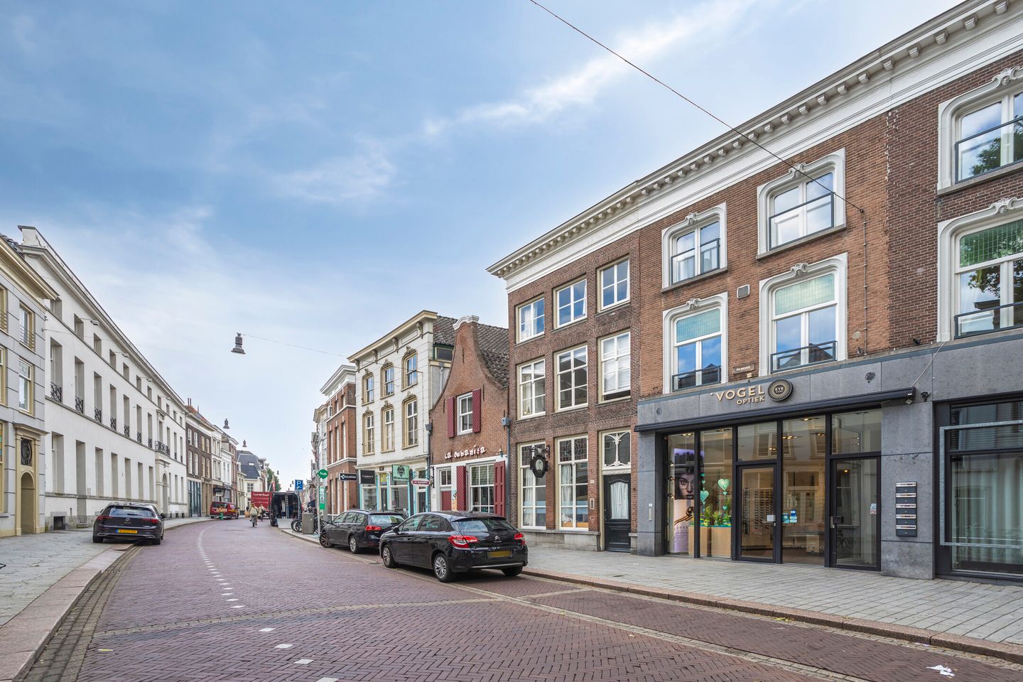 View photo 3 of Hinthamerstraat 214
